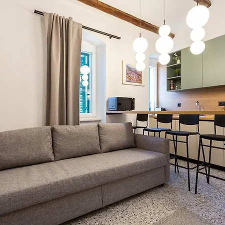 Apartman Lavie Loft Brand New Two-level Duplex, 2 Bathrooms
