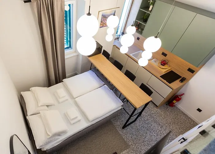 Apartman Lavie Loft Brand New Two-level Duplex, 2 Bathrooms